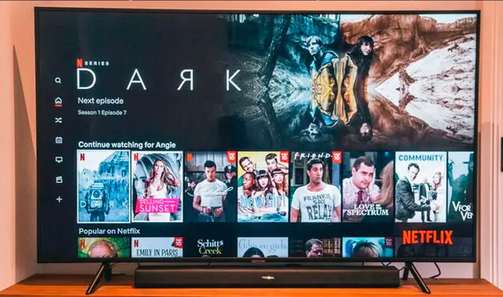 No es necesario que compres un smart TV nuevo para seguir viendo Netflix. Foto: FayerWayer