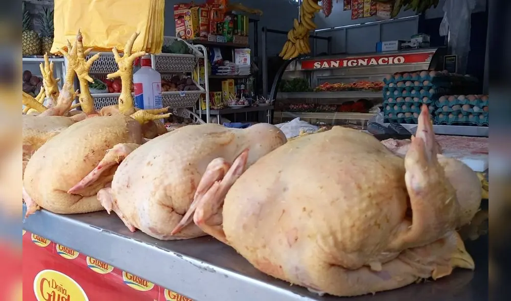 El pollo es uno de los principales alimentos de la canasta básica peruana. Foto: Deysi Portuguez/La República El pollo es uno de los principales alimentos de la canasta básica peruana. Foto: Deysi Portuguez/La República