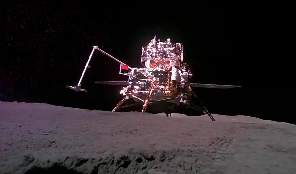 La sonda china Chang'e-6 ya vuelve al planeta Tierra desde la Luna tras cumplir su misión. Foto: CNSA