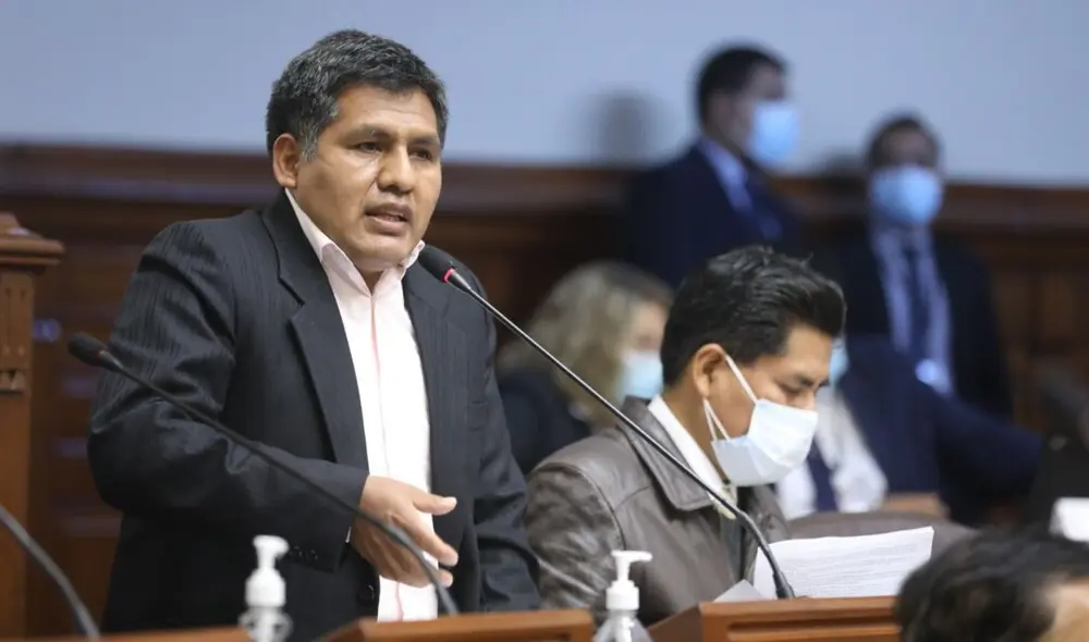 Jaime Quito criticó el Gobierno de Dina Boluarte. Foto: Congreso