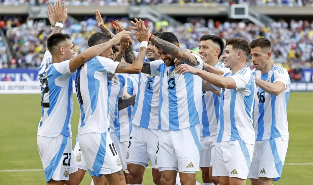 Ángel Di María anotó el tanto de la victoria de Argentina sobre Ecuador. Foto: AFP Ángel Di María anotó el tanto de la victoria de Argentina sobre Ecuador. Foto: AFP