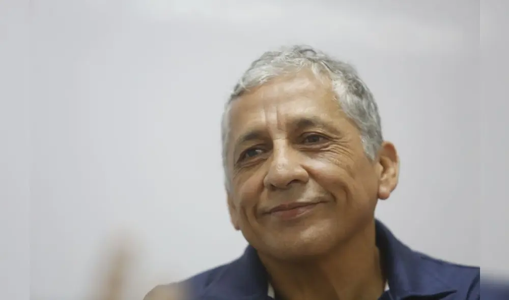 López Chau se pregunta si Antauro Humala es el candidato que la derecha necesita como rival. Foto: Archivo La República. López Chau se pregunta si Antauro Humala es el candidato que la derecha necesita como rival. Foto: Archivo La República.