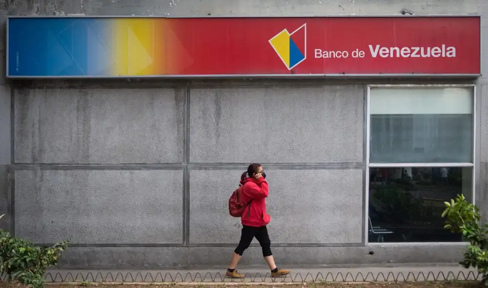 Sudeban renueva el calendario de feriados bancarios cada año. Foto: El Diario