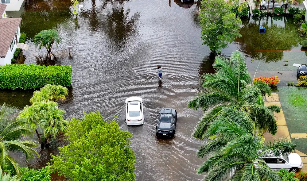 Las intensas lluvias reportadas desde el martes 11 de junio ocasionaron estragos en la ciudad de Miami y el sur de Florida. Foto: AFP Las intensas lluvias reportadas desde el martes 11 de junio ocasionaron estragos en la ciudad de Miami y el sur de Florida. Foto: AFP