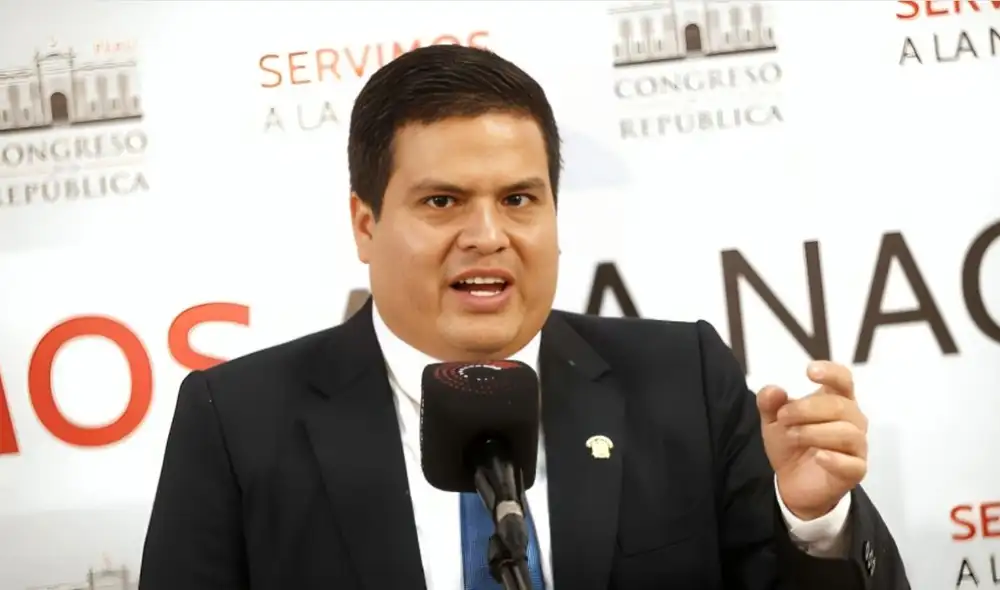 Congresista Diego Bazán dice que los integrantes de la Comisión favorecen a sus colegas. Foto: LR