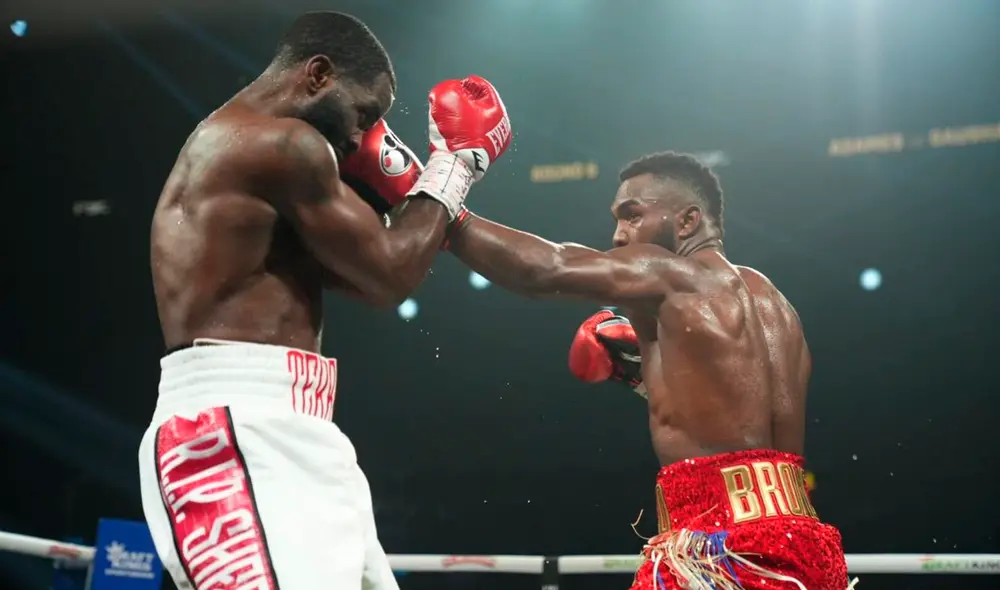 Carlos Adames mostró una mejor forma a lo largo de los 12 rounds. Foto: PBC