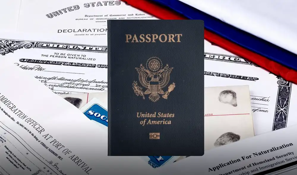 De acuerdo con USCIS, existe es recomendable usar el proceso digital para facilitar el trámite de la ciudadanía de Estados Unidos. Foto: composición LR/Nuevo Herald/Telemundo