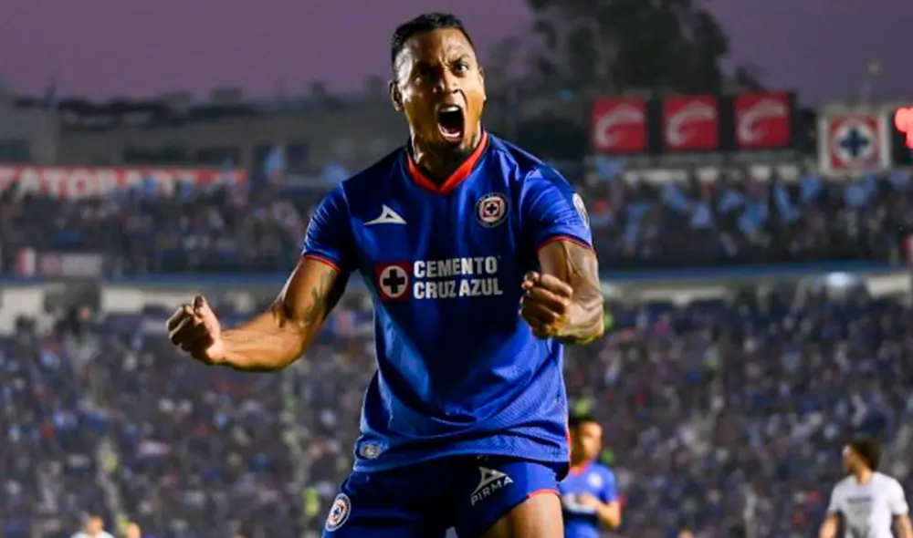 Willer Ditan defensa central de Cruz Azul. Foto: IMAGO7