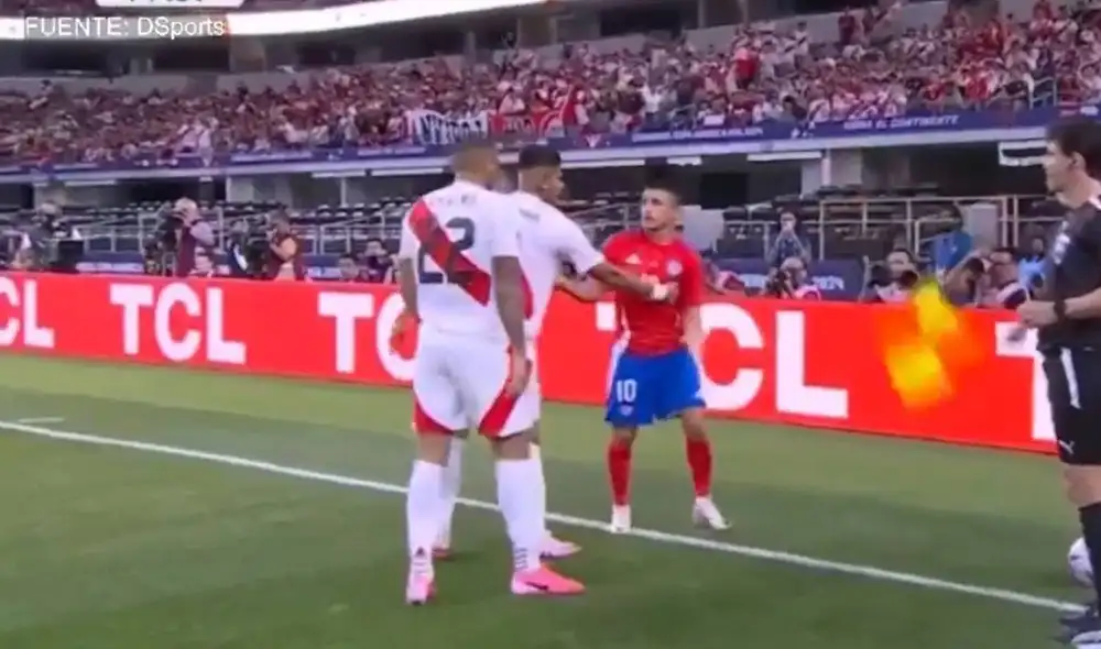 El encuentro entre Perú y Chile continúa sin goles por el debut de la Bicolor en la Copa América. Foto: DirecTV El encuentro entre Perú y Chile continúa sin goles por el debut de la Bicolor en la Copa América. Foto: DirecTV