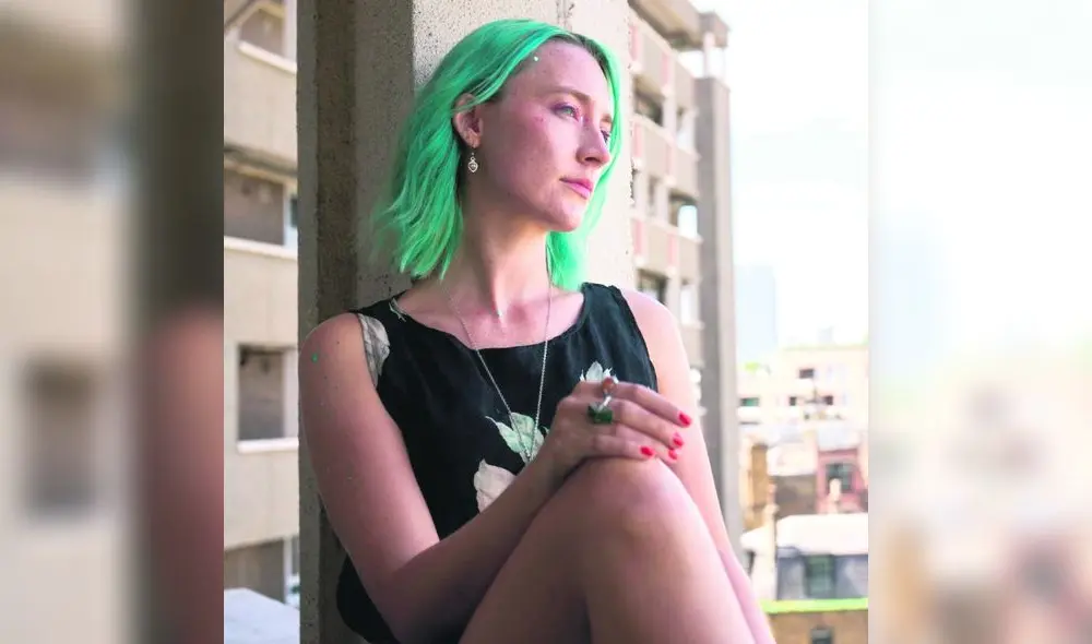 La actriz en escena de The Outrun.