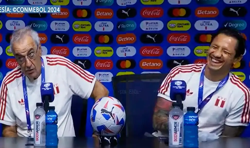 El entrenador de Perú ofreció una conferencia de prensa junto a Gianluca Lapadula antes del enfrentarse a Canadá. Foto: composición LR/TikTok