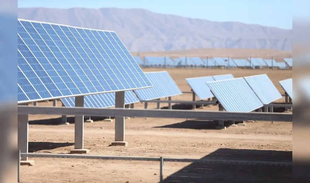 Energía solar. En 2023, se generaron 62.112 GWh, de los cuales el 47,8% provino de fuentes no renovables (petróleo, gas). Foto: Minem