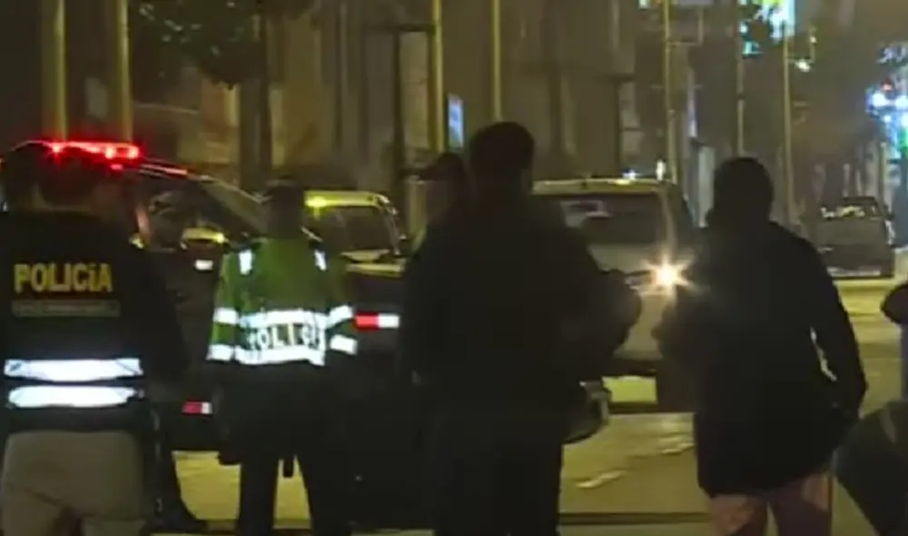 La escena del crimen mostró varios impactos de bala en el vehículo, evidenciando la violencia del ataque. Foto: difusión La escena del crimen mostró varios impactos de bala en el vehículo, evidenciando la violencia del ataque. Foto: difusión