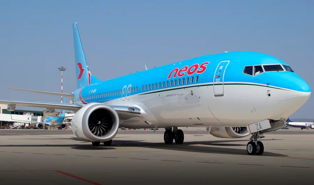 Gustavo Petro anunció a través de sus redes sociales que habrá vuelos directos entre Colombia e Italia. Foto: Neos Air