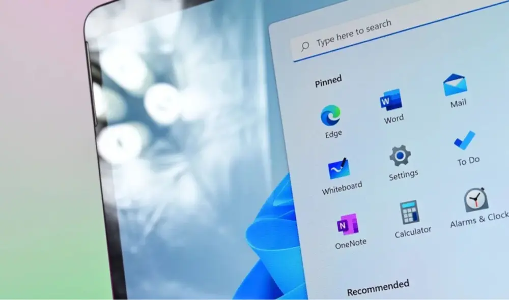 Microsoft incluye publicidad en ciertos apartados de Windows 11. Así puedes quitarlos. Foto: Medium