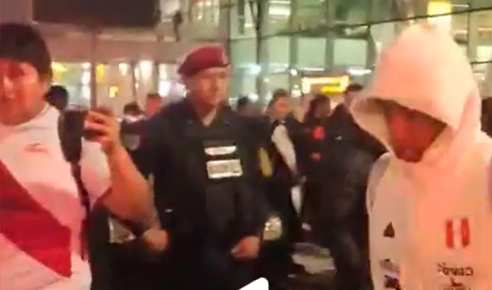 Christian Cueva es uno de los referentes de la selección peruana. Foto: TikTok/@amemoes