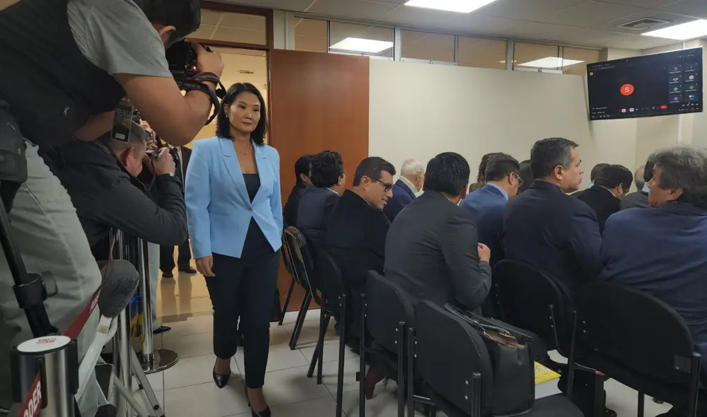 Keiko Fujimori informó que percibe ingresos mensuales de Fuerza Popular. Foto: Miriam Torres/ La República Keiko Fujimori informó que percibe ingresos mensuales de Fuerza Popular. Foto: Miriam Torres/ La República