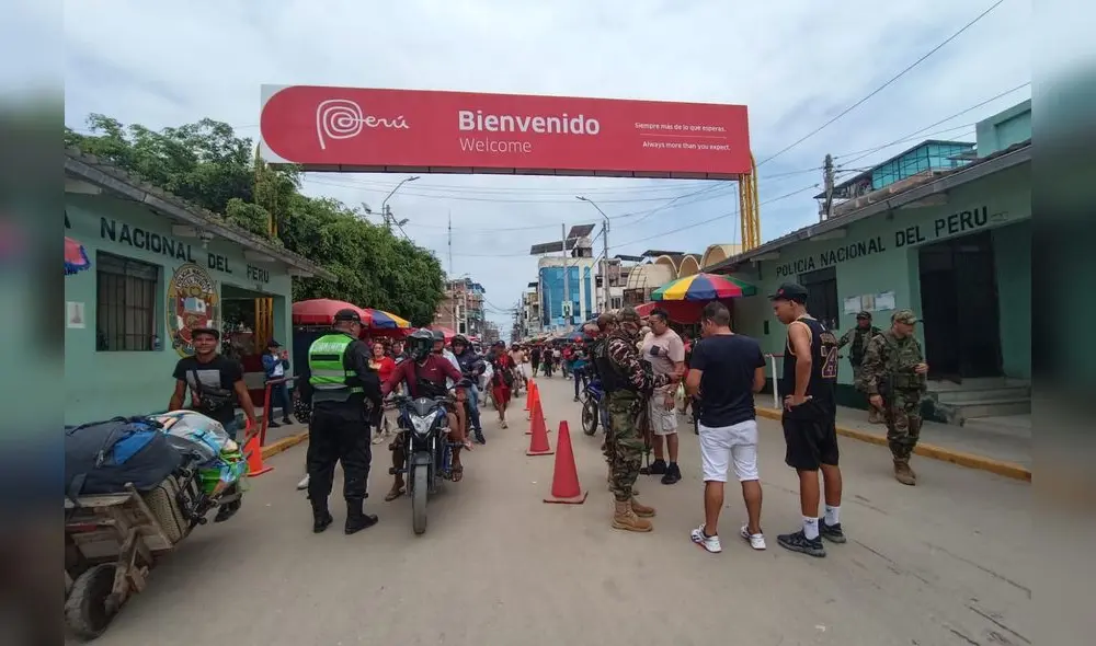 En Tumbes. En los puestos fronterizos se ha extremado el control de la Policía. No ingresará ningún venezolano que no tenga pasaporte y visa vigentes. En Tumbes. En los puestos fronterizos se ha extremado el control de la Policía. No ingresará ningún venezolano que no tenga pasaporte y visa vigentes.