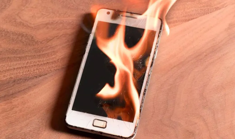 Estos mitos colocan a los teléfonos móviles como objetos muy peligrosos. Foto: Semana Estos mitos colocan a los teléfonos móviles como objetos muy peligrosos. Foto: Semana