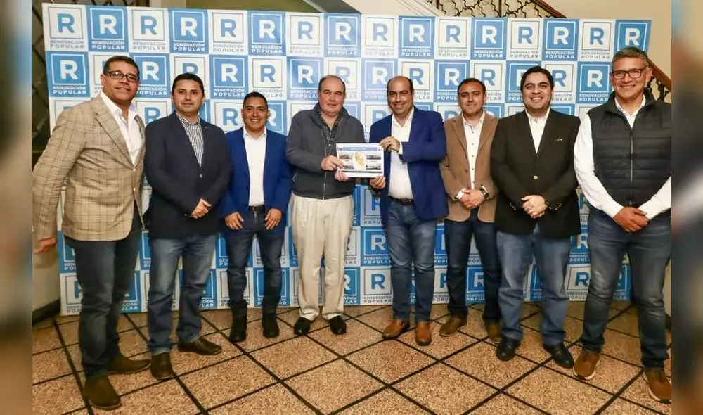 López Aliaga con alcaldes del Callao.