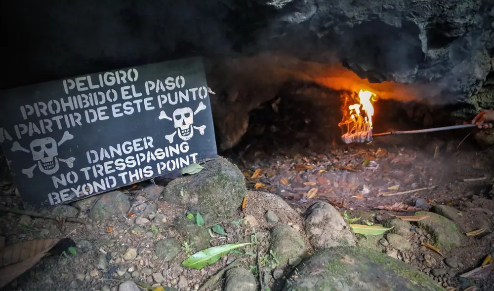 Letrero advierte no ingresar a la Cueva de la Muerte. Foto: Recreo Verde