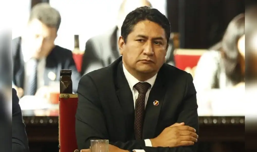 El Gobierno de Dina Boluarte señaló que la captura de Vladimir Cerrón sería una prioridad; sin embargo, a la fecha el fundador de Perú Libre sigue prófugo. Foto: La República.