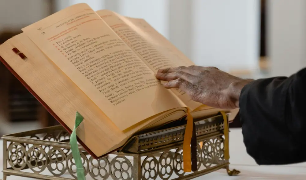 El fragmento recién descubierto, fechado entre los siglos IV y V, proporciona una oportunidad única para estudiar la evolución del texto a lo largo de los siglos. Foto: difusión El fragmento recién descubierto, fechado entre los siglos IV y V, proporciona una oportunidad única para estudiar la evolución del texto a lo largo de los siglos. Foto: difusión