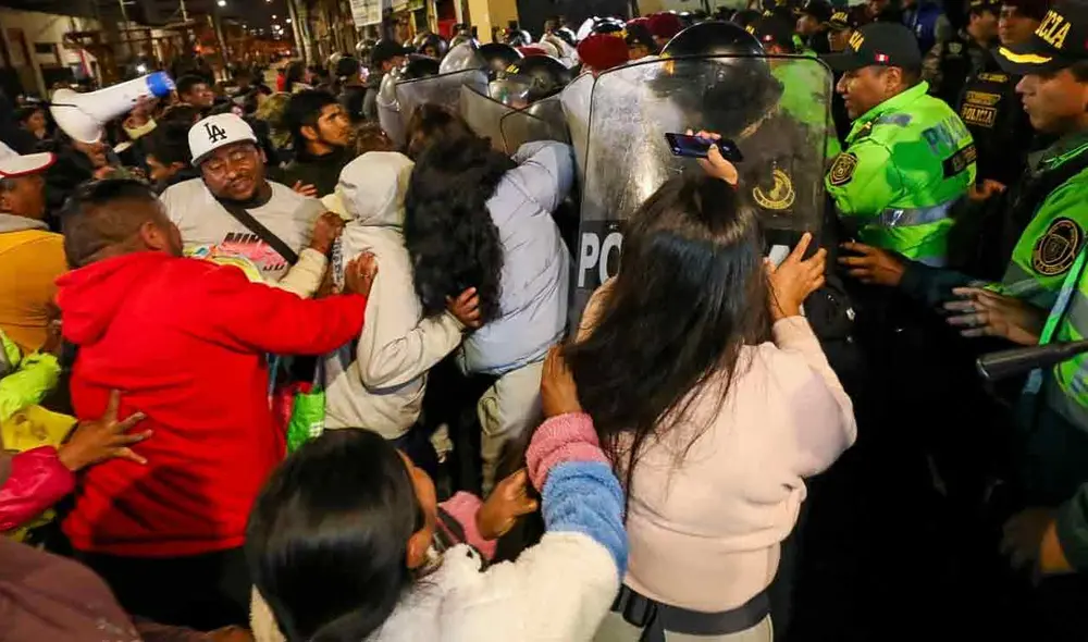 Los desalojos de vendedores ambulantes en Perú han sido recurrentes. Foto: Andina/referencial
