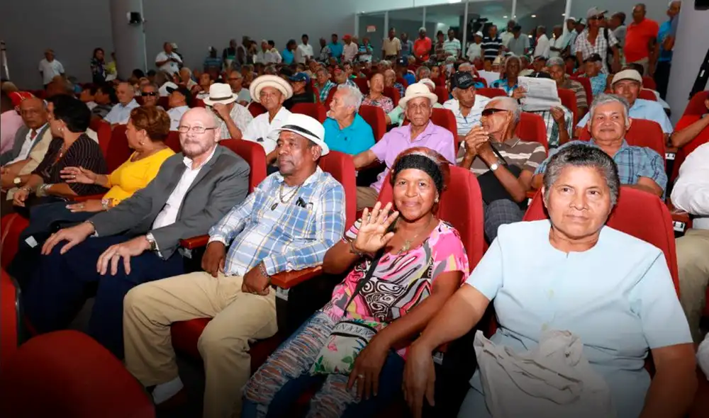 El Bono Permanente para jubilados y pensionados se implementará a partir del próximo año fiscal. Foto: Telemetro El Bono Permanente para jubilados y pensionados se implementará a partir del próximo año fiscal. Foto: Telemetro