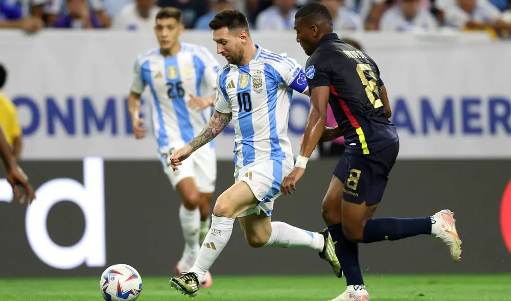 Argentina vs Ecuador se enfrentaron en el Estadio NRG. Foto: AFP