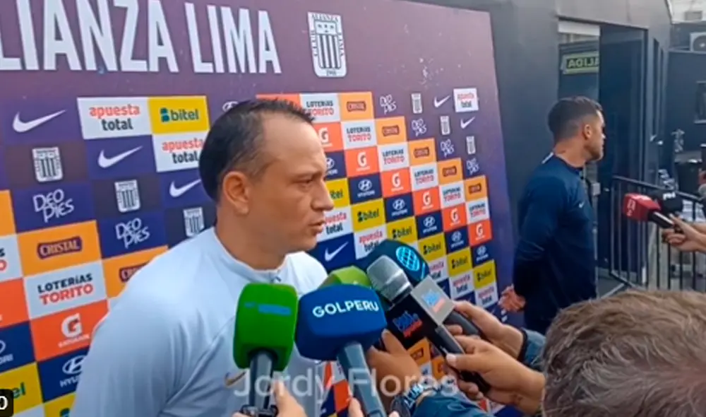 Alejandro Restrepo declaró acerca de una posible salida de Gabriel Costa a Universitario. Foto: captura de pantalla