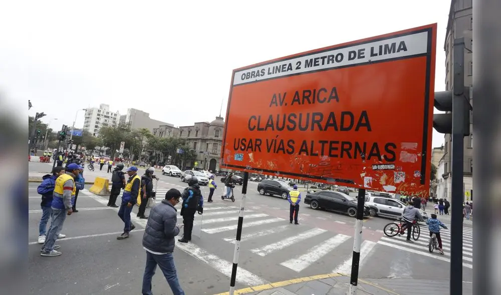 Se logró instalar el cerco perimétrico en Paseo Colón.