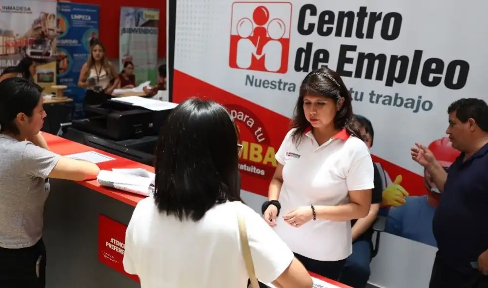 UGEL ofrece 21 vacantes para el puesto de Coordinadores de innovación y soporte tecnológico, con una remuneración de hasta S/1,400. Foto: Andina UGEL ofrece 21 vacantes para el puesto de Coordinadores de innovación y soporte tecnológico, con una remuneración de hasta S/1,400. Foto: Andina