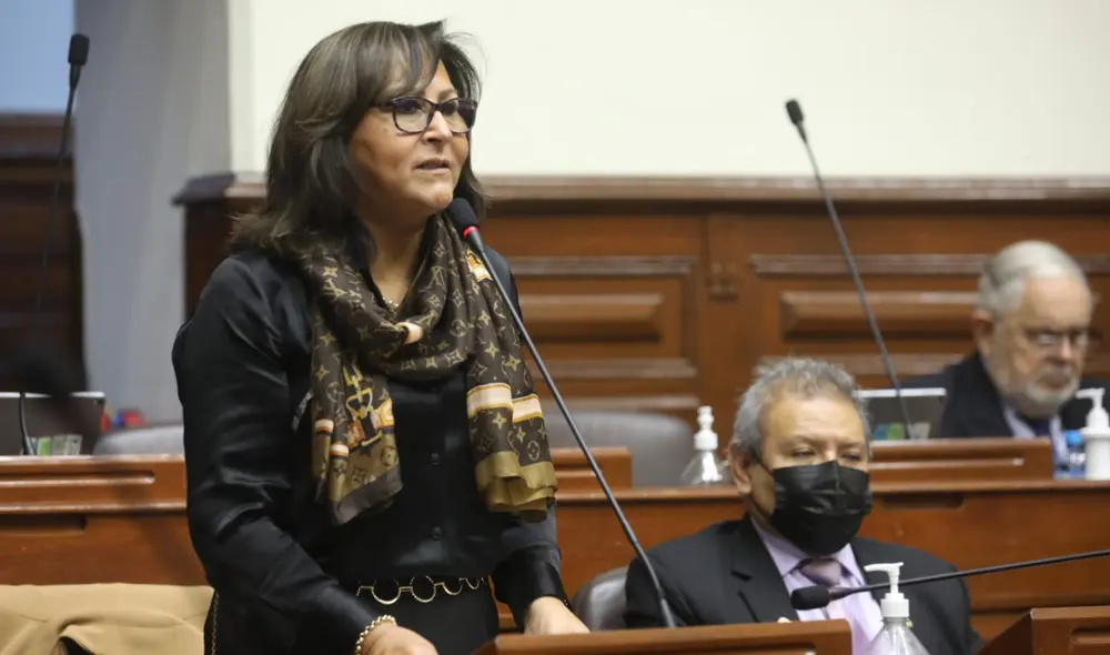 Otra vez. La congresista Milagros Jáuregui (RP), quien es pastora evangélica, ha presentado proyectos que van en contra de los contenidos escolares. Foto: difusión. Otra vez. La congresista Milagros Jáuregui (RP), quien es pastora evangélica, ha presentado proyectos que van en contra de los contenidos escolares. Foto: difusión.