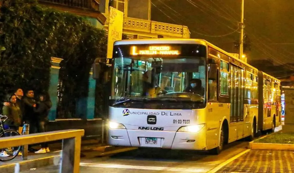 El recorrido del ‘Lechucero’ del Metropolitano inicia en el terminal Matellini, en Chorrillos, y concluye en el terminal Naranjal, en Independencia. Foto: Andina