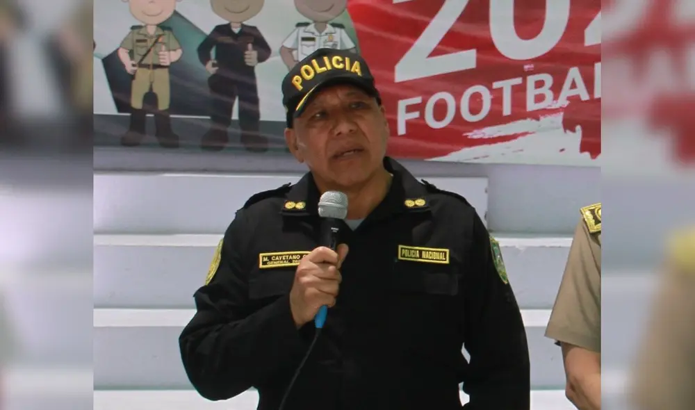 Cambios. El general Miguel Cayetano Cuadros se encontraba en la Inspectirua General de la PNP y el general Pedro Ortiz Casaverde se desempeñaba como jefe de Puno.