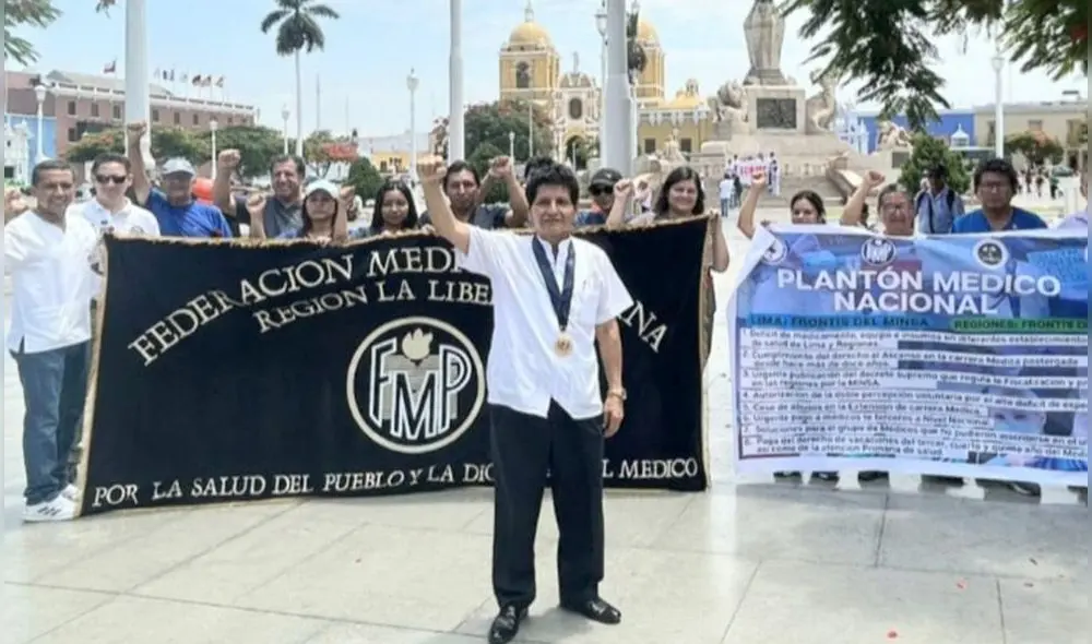 Médicos de La Libertad acataran paro durante los próximos días. Foto: La República/Sergio Verde Médicos de La Libertad acataran paro durante los próximos días. Foto: La República/Sergio Verde