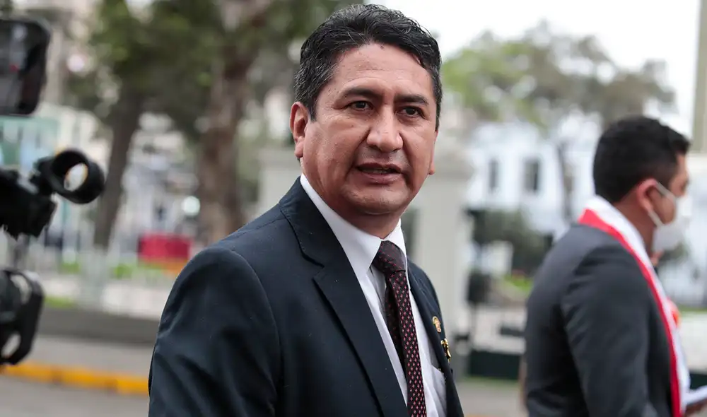 Autoridades del Gobierno afirman que Vladimir Cerrón pronto será capturado, pero este lleva casi 300 días libres. Foto: Andina - Video: 'Panorama'