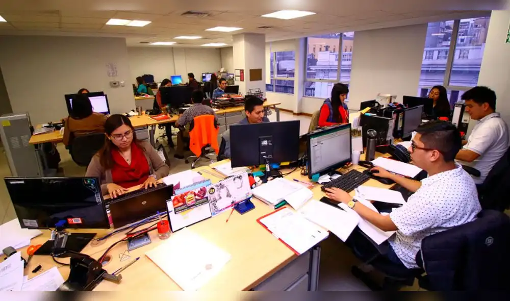 La masa laboral es el conjunto de retribuciones que perciben los trabajadores pertenecientes a una empresa o institución pública. Foto: La República