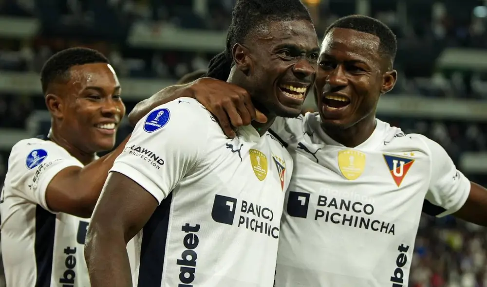 LDU Quito y Always Ready jugaron en Quito. Foto: LDU Oficial