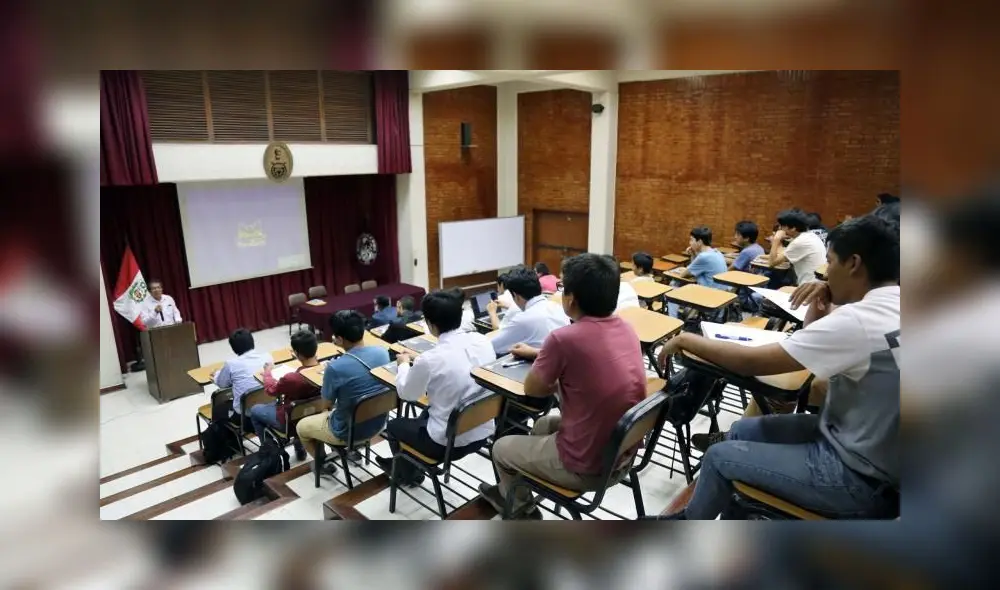 campus. Según expertos, la ley que quiere aprobar el Congreso beneficiará a las universidades que lograron con las justas su licenciamiento y no quieren volver a pasar otra evaluación.