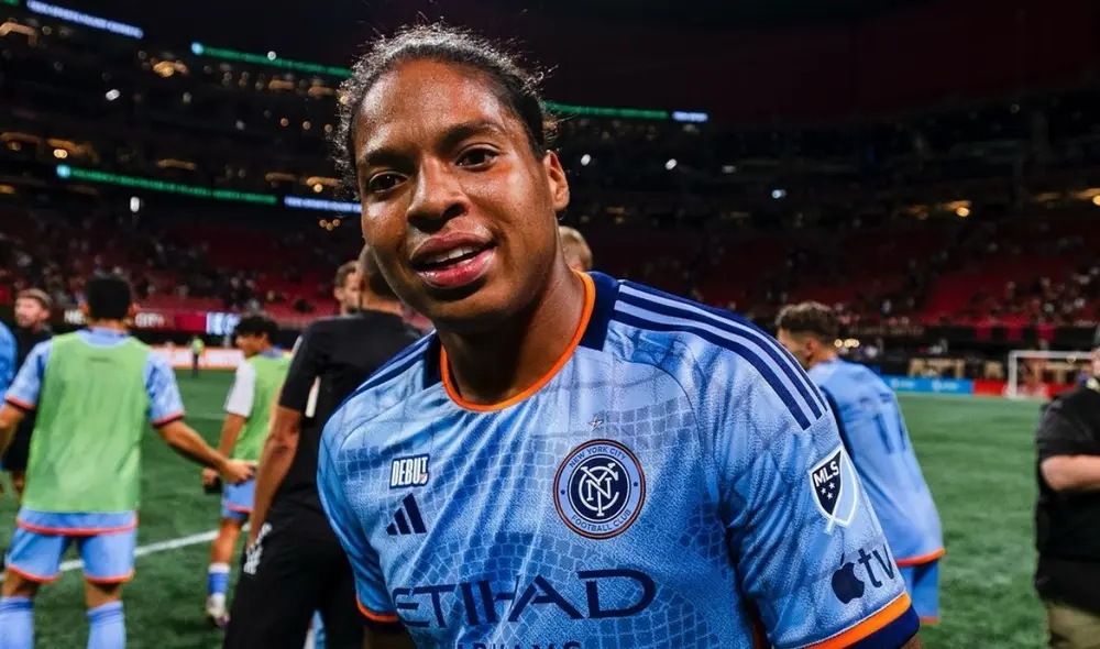 Piero Elías, un joven mediocampista estadounidense de ascendencia peruana, hizo su debut profesional con el New York City FC en la Major League Soccer.  Foto: Instagram Piero Elías
