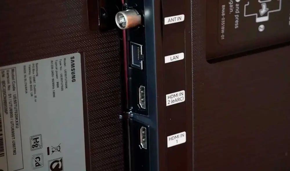 Si compraste tu Smart TV hace poco, lo más probable es que tenga un puerto HDMI 2.1. Foto: Xataka