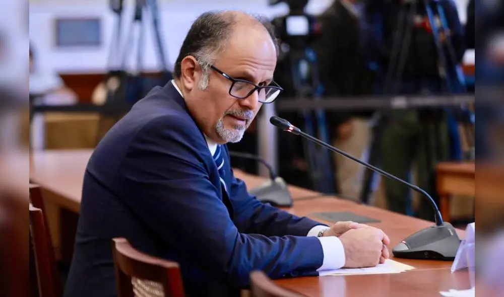 Aguilar Surichaqui defendió su posición indicando que realizó labores independientes como letrado bajo el nombre comercial de Aguilar & Motta abogados. Foto: Andina.