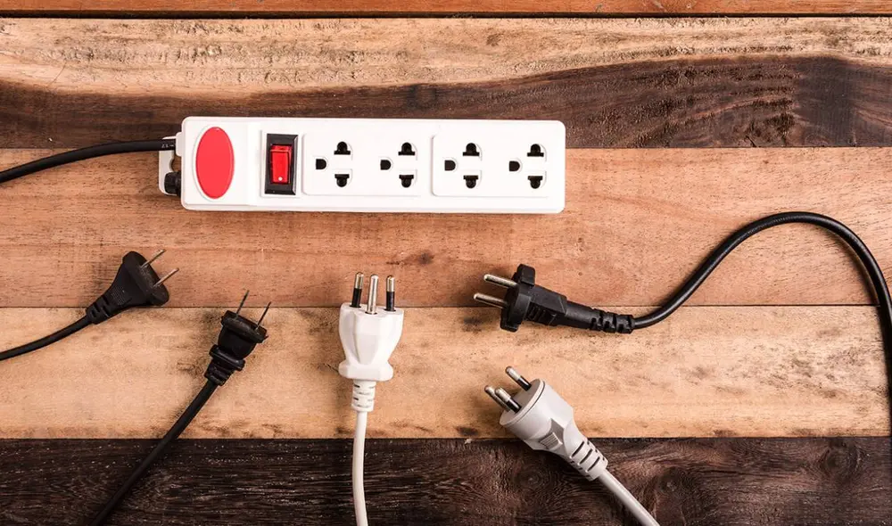 A pesar de su gran popularidad, el mal uso de las extensiones eléctricas puede suponer un peligro en el hogar. Foto: Sodimac