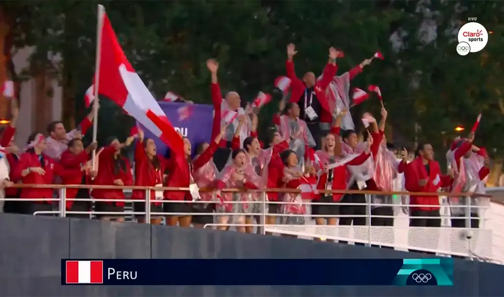 Perú desfiló en París 2024 en la inauguración de los Juegos Olímpicos. Foto: Claro Sports