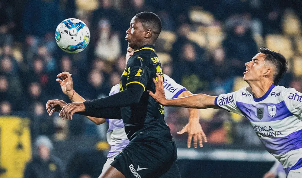 Peñarol es dirigido por Diego Aguirre. Foto: Peñarol/X Peñarol es dirigido por Diego Aguirre. Foto: Peñarol/X