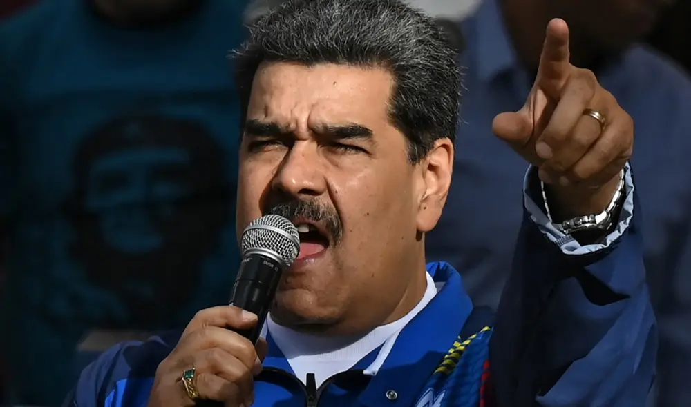 Tras concretar el fraude, Maduro rompió relaciones diplomáticas con siete países latinoamericanos que no reconocieron los resultados. Foto: AFP Tras concretar el fraude, Maduro rompió relaciones diplomáticas con siete países latinoamericanos que no reconocieron los resultados. Foto: AFP