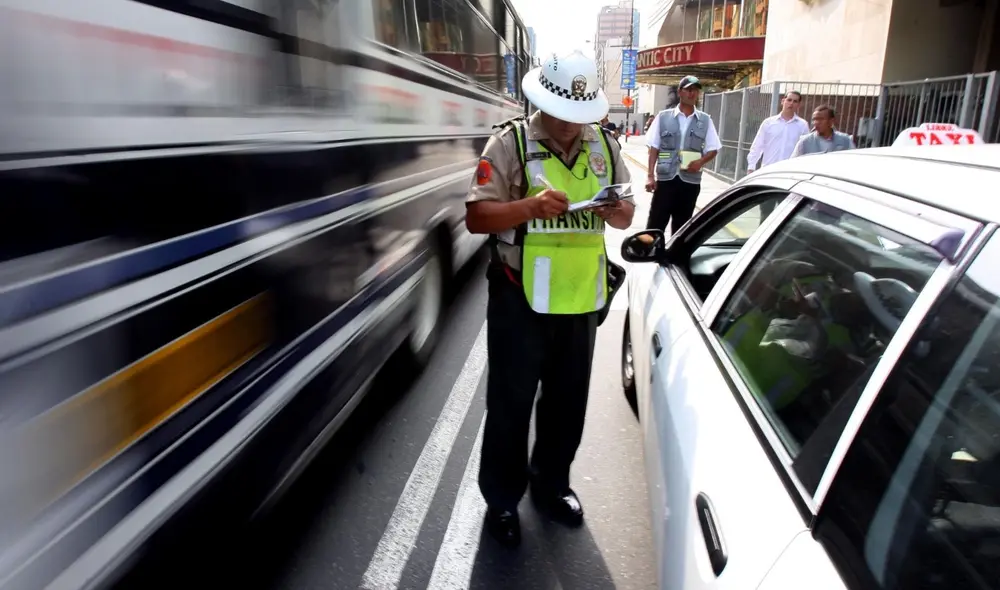 Es posible cancelar tus papeletas de tránsito a través de internet. Foto: Andina