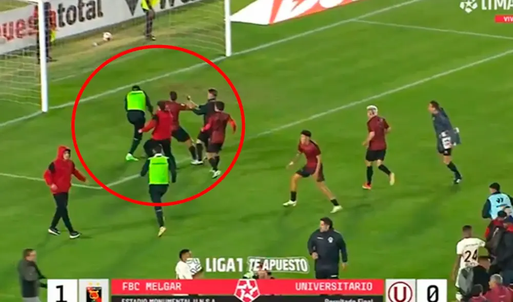 Jugadores de Universitario y Melgar se enfrentaron en una batalla campal tras el término del encuentro en Arequipa. Foto: captura/L1Max Jugadores de Universitario y Melgar se enfrentaron en una batalla campal tras el término del encuentro en Arequipa. Foto: captura/L1Max